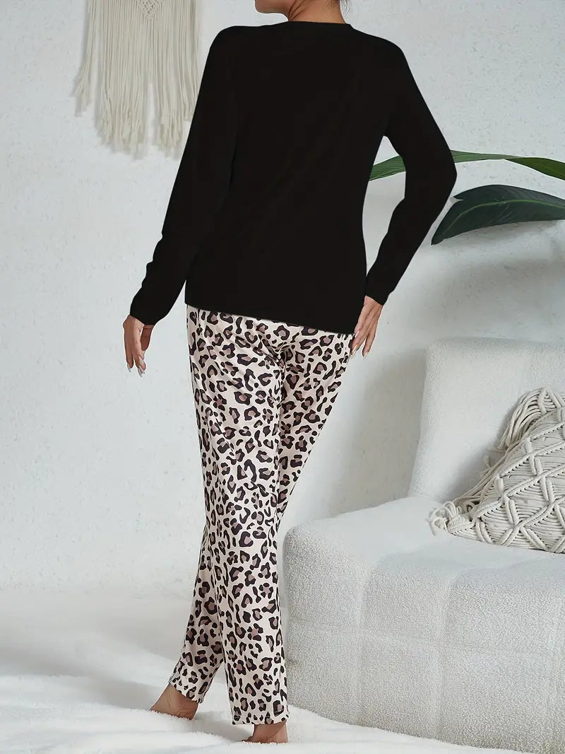 Ilona - Leopard pyjamas sæt til kvinder