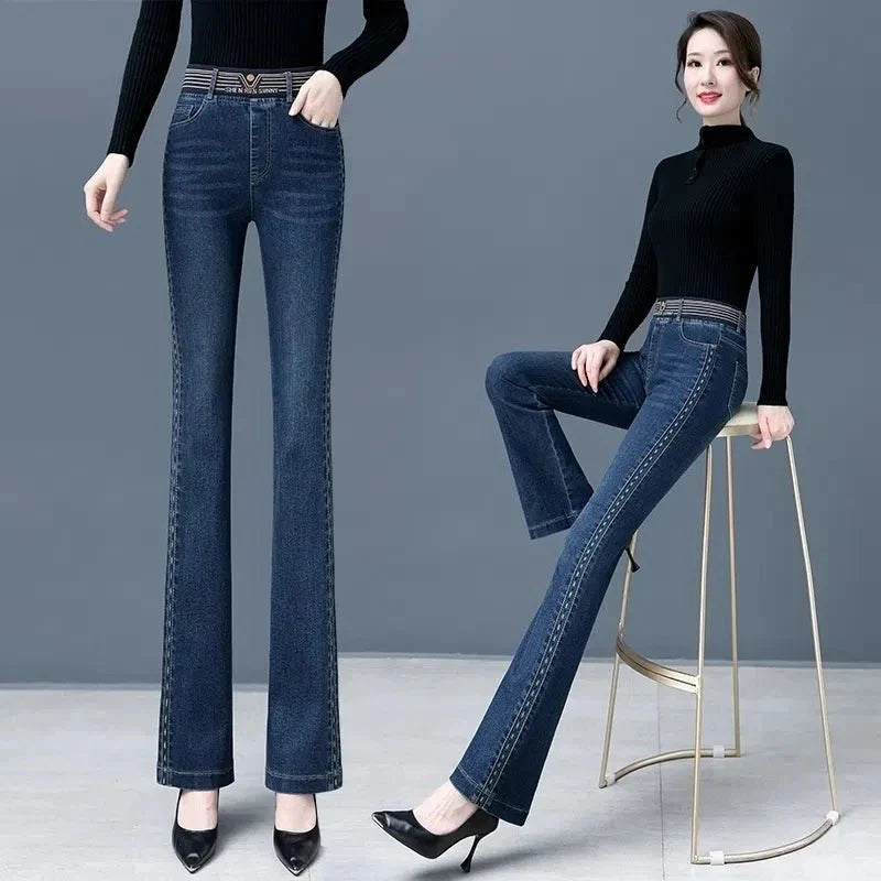 Shaldea - Stretchy Flare Jeans 1+1 Gratis